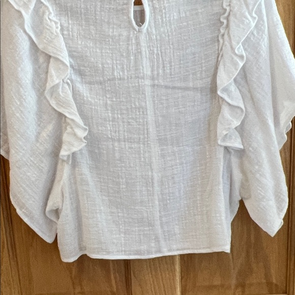 FAVLUX - Pretty White Ruffle Sleeve Blouse - Medium - Picture 10 of 16